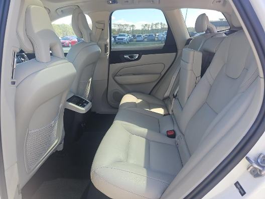 2018 Volvo XC60 T5 Inscription