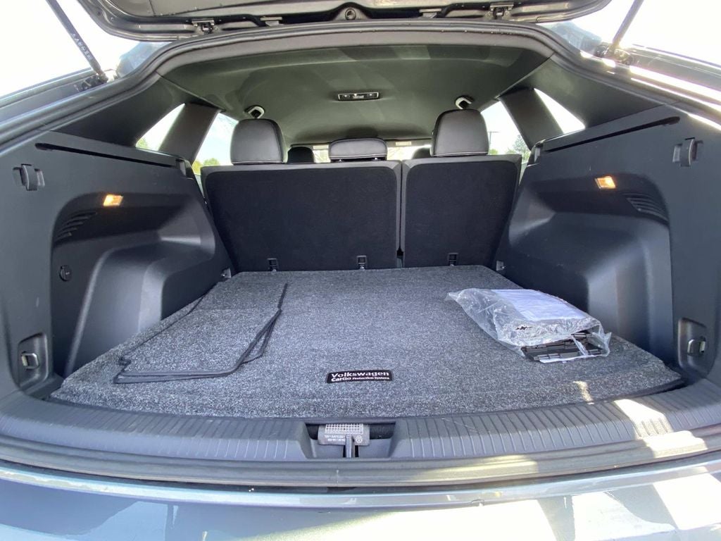 2023 Volkswagen Atlas Cross Sport 2.0T SE