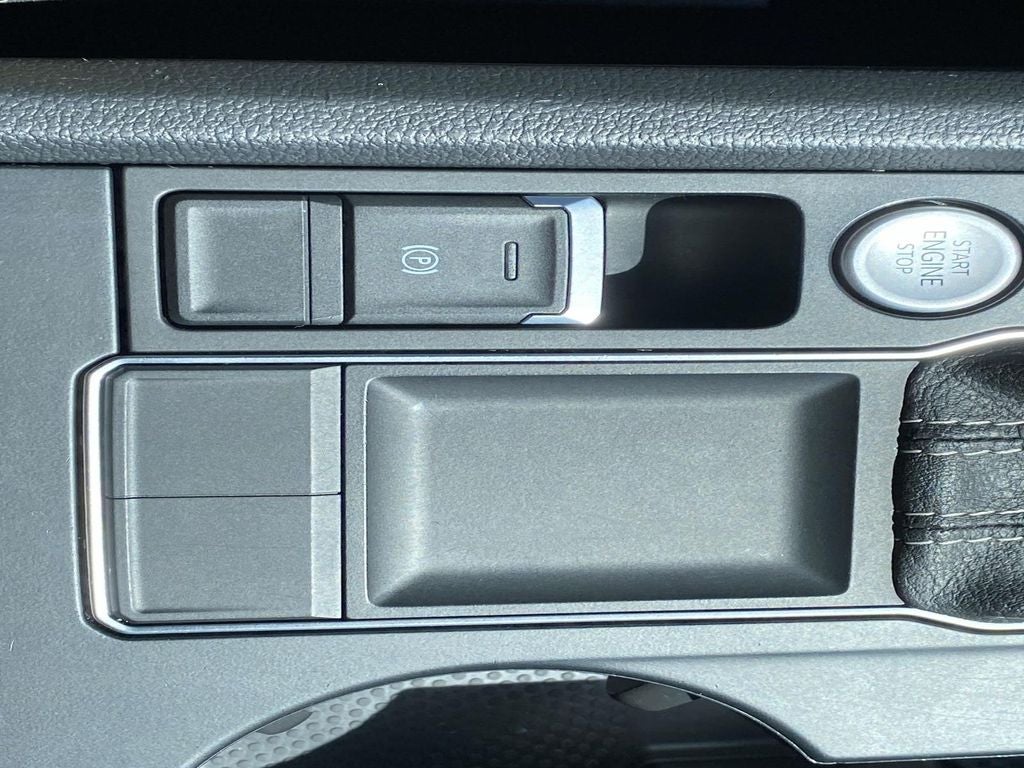 2023 Volkswagen Atlas Cross Sport 2.0T SE