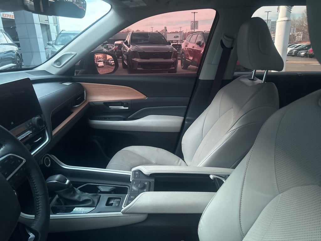 2024 Toyota Grand Highlander Limited