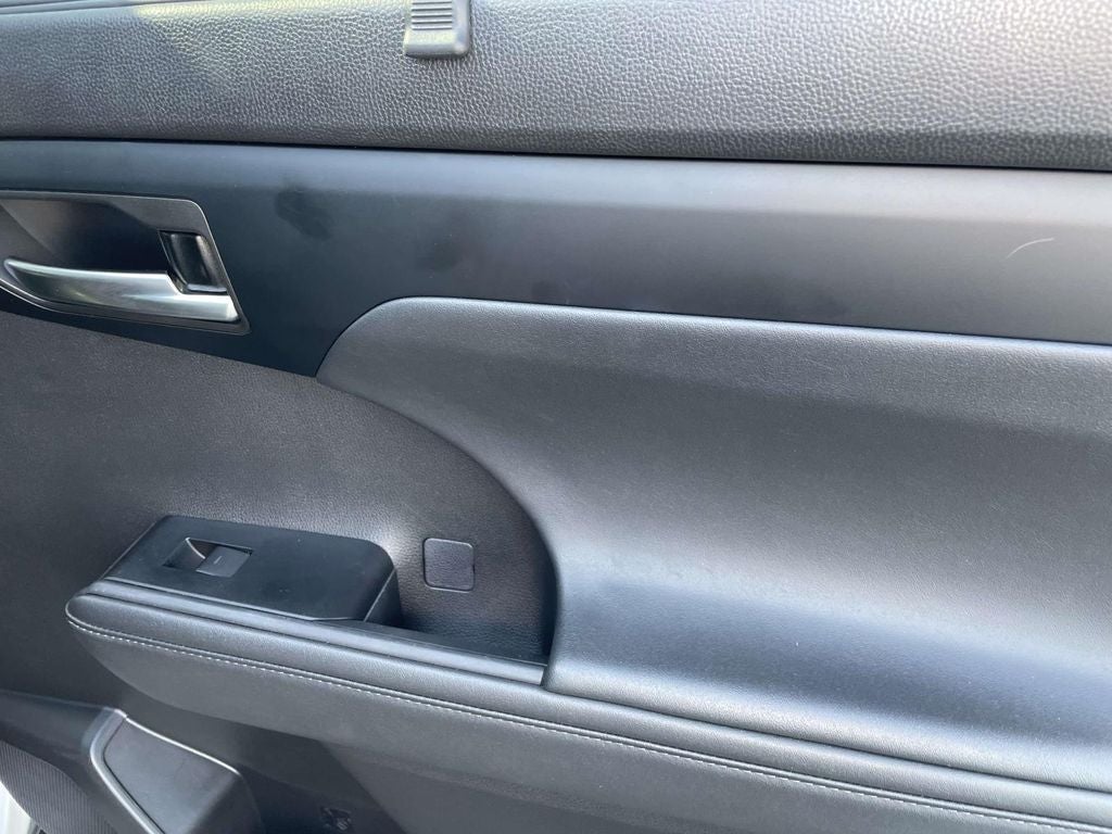2025 Toyota Highlander Hybrid XLE