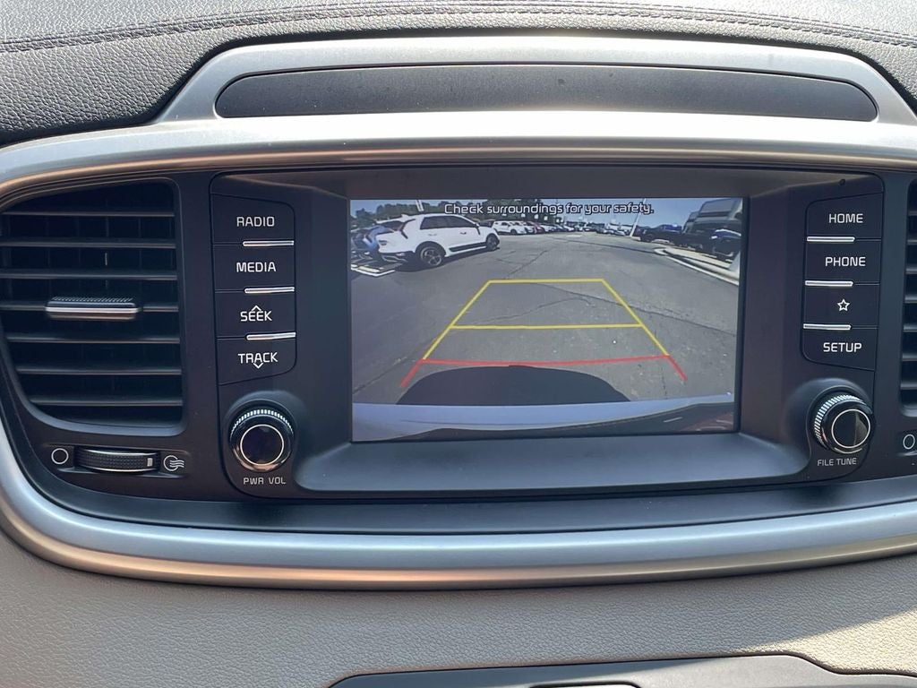 2019 Kia Sorento LX