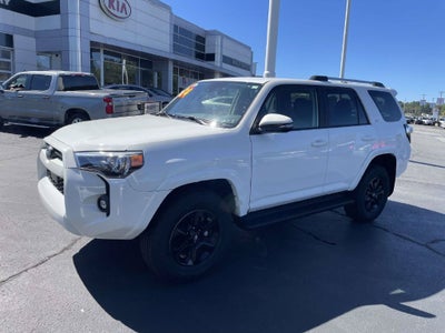 2024 Toyota 4Runner SR5 Premium
