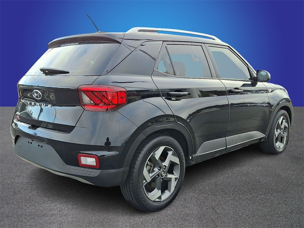 2023 Hyundai Venue SEL