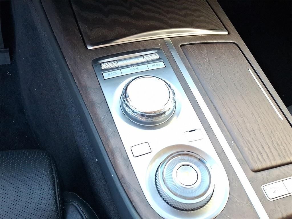 2024 Genesis Electrified G80 Advanced