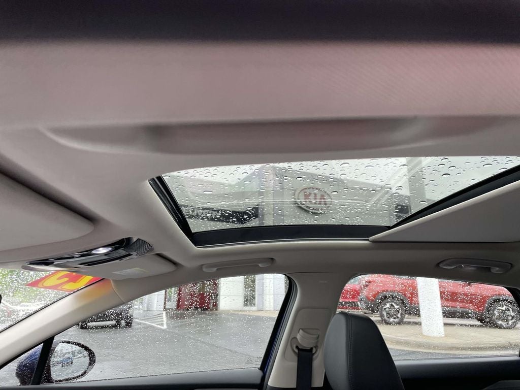2025 Kia K5 EX