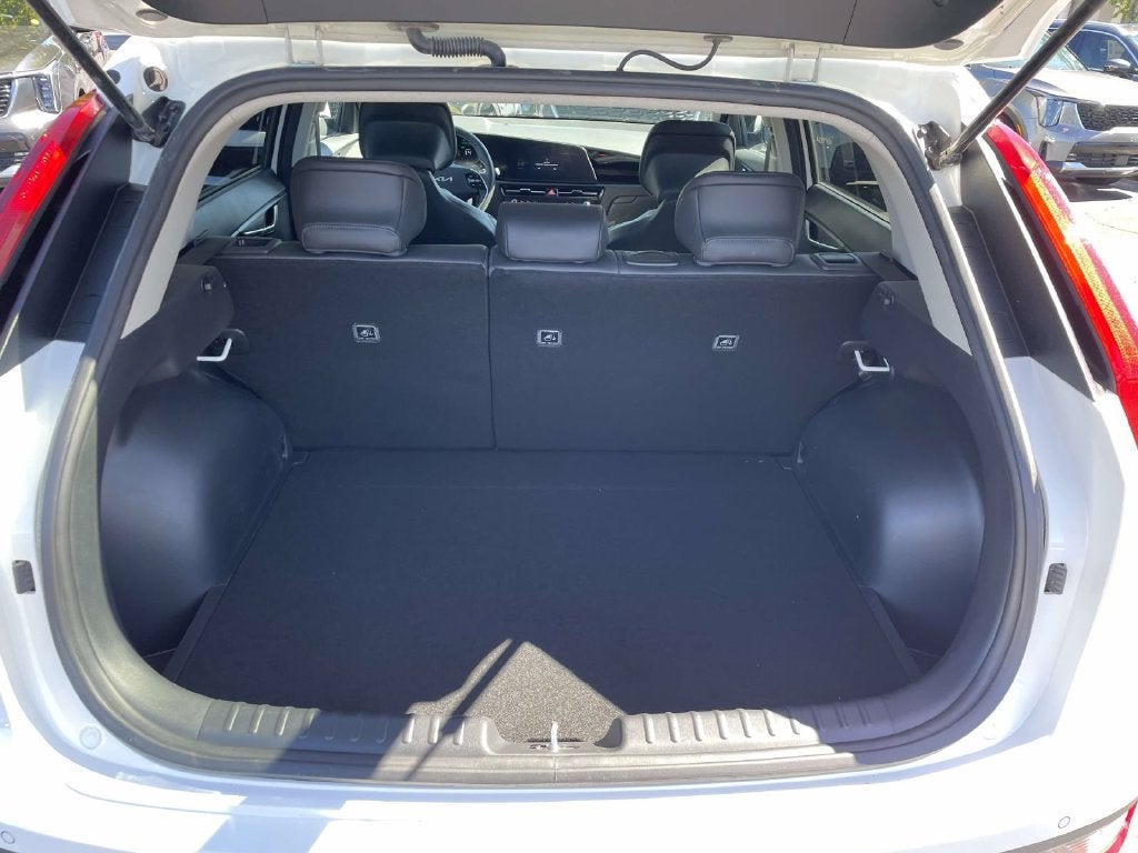 2023 Kia Niro EX