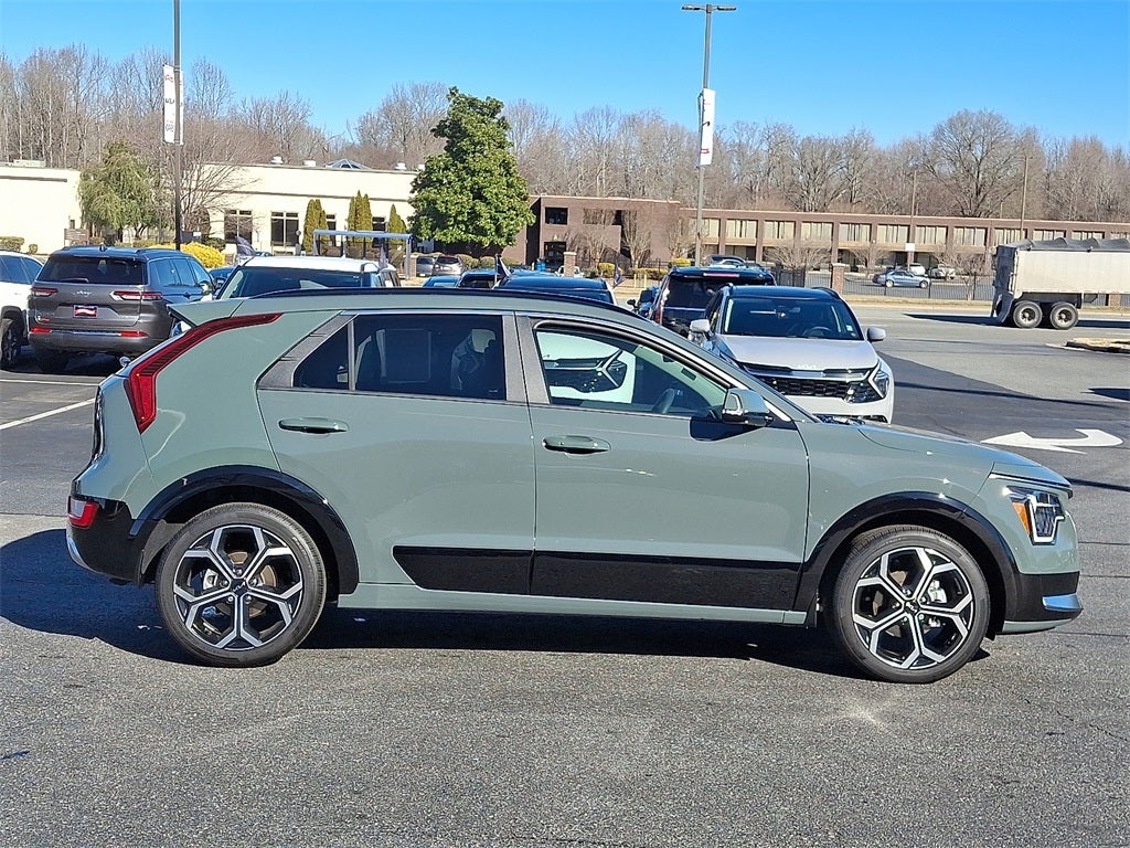 2025 Kia Niro EX Touring