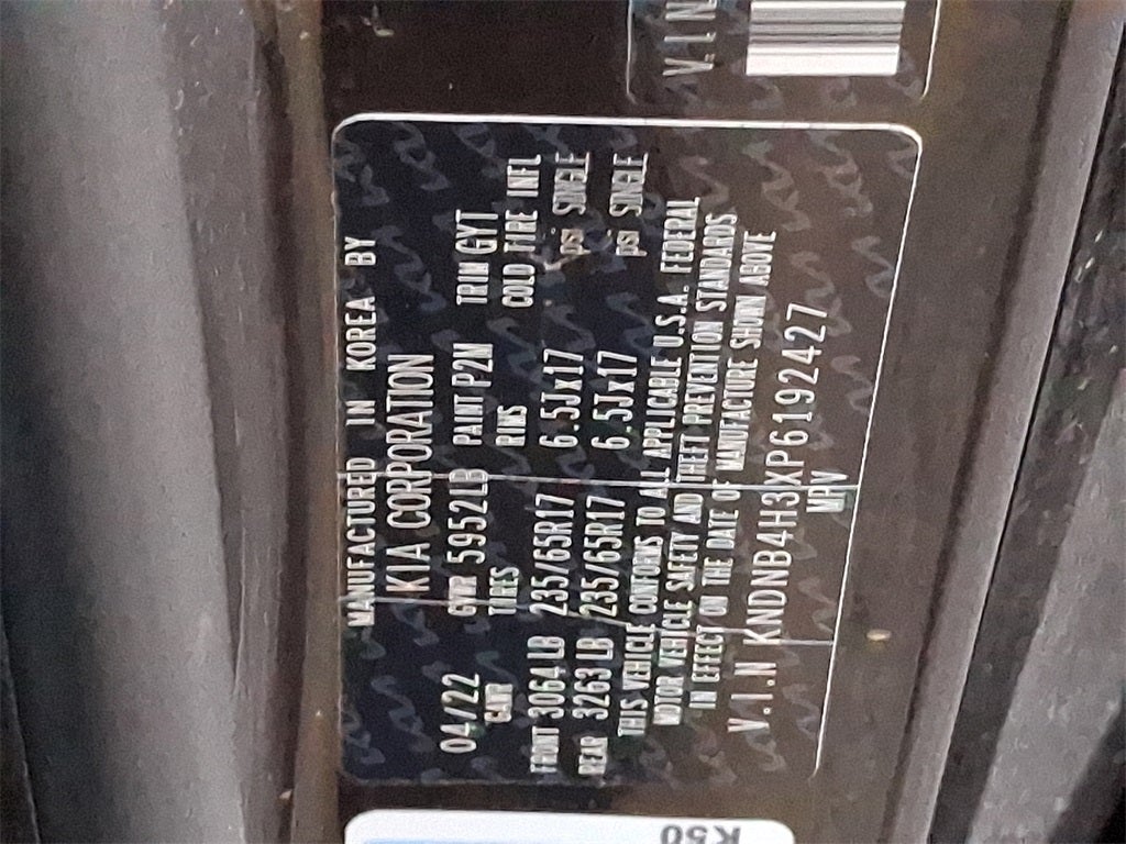 2023 Kia Carnival LX