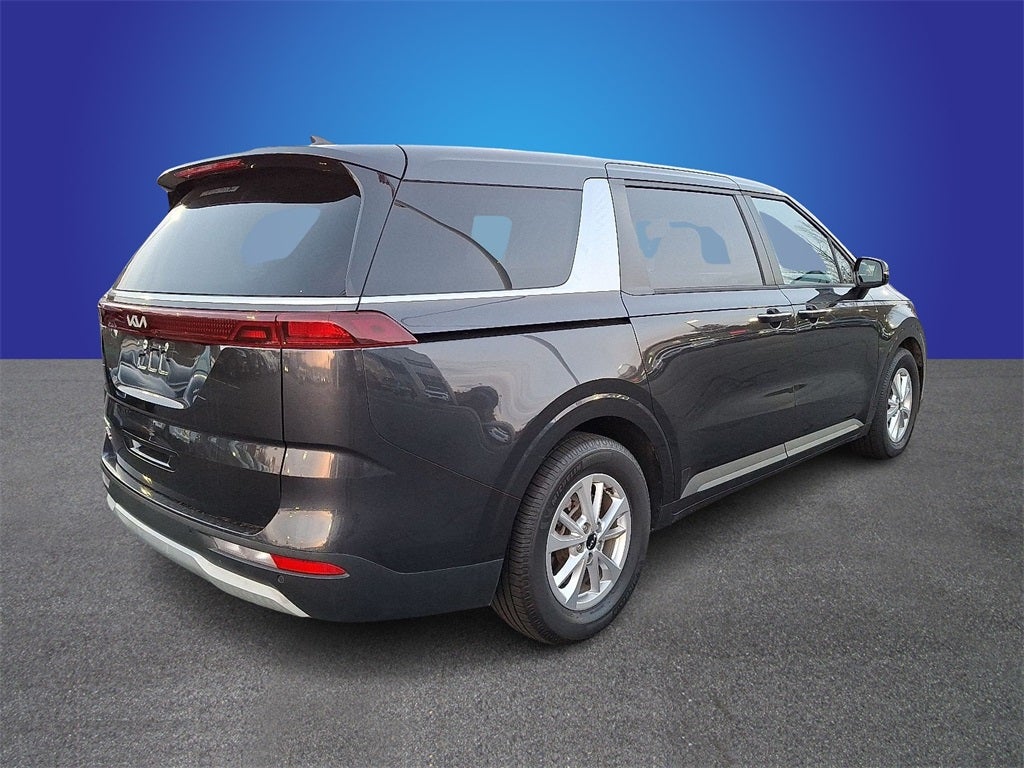 2023 Kia Carnival LX