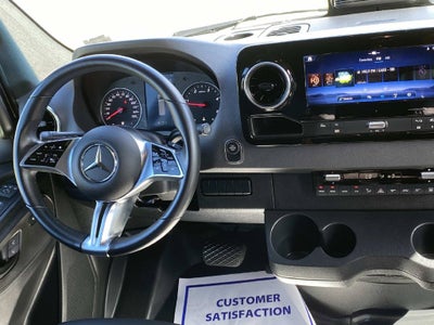 2025 Mercedes-Benz Sprinter 2500 Passenger 170 WB High Roof