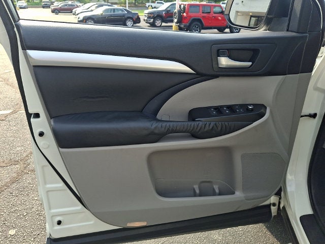 2014 Toyota Highlander XLE V6