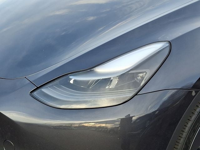 2024 Tesla Model Y Performance