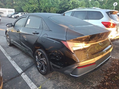 2025 Hyundai Elantra SEL Sport