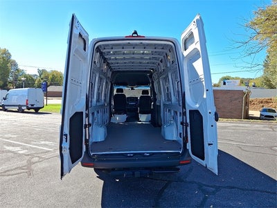 2025 Mercedes-Benz Sprinter 2500 Cargo 170 WB High Roof