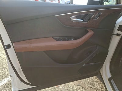 2025 Audi Q7 55 Premium Plus quattro