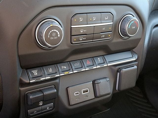 2024 Chevrolet Silverado 2500HD Custom