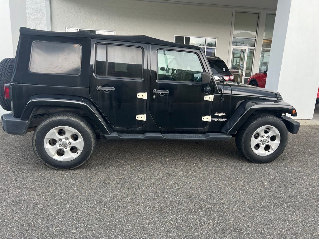 2013 Jeep Wrangler Unlimited Sahara