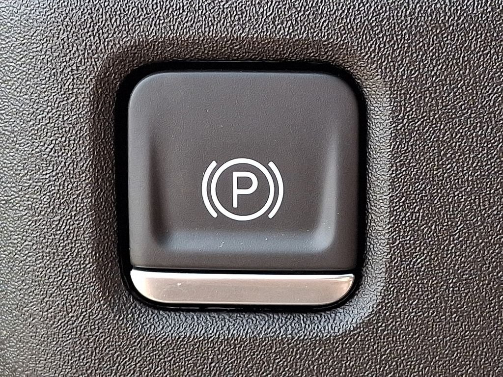 2024 Chevrolet Silverado 1500 LT LT1