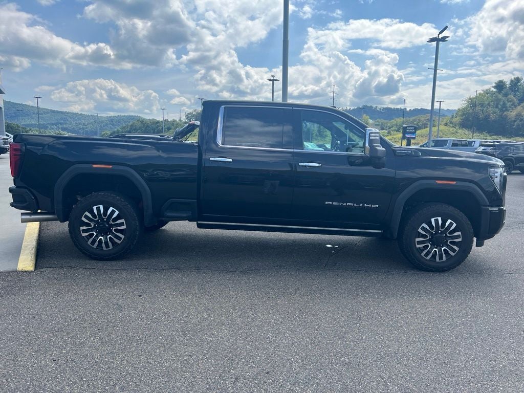 2024 GMC Sierra 3500HD Denali Ultimate