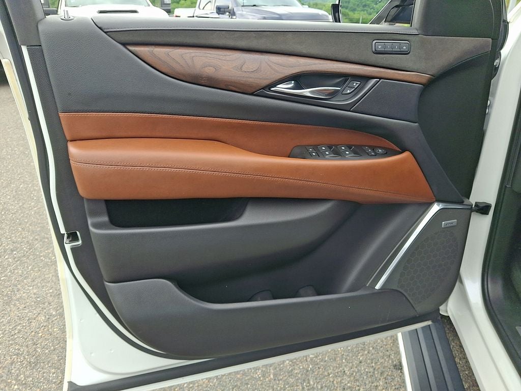 2020 Cadillac Escalade ESV Premium