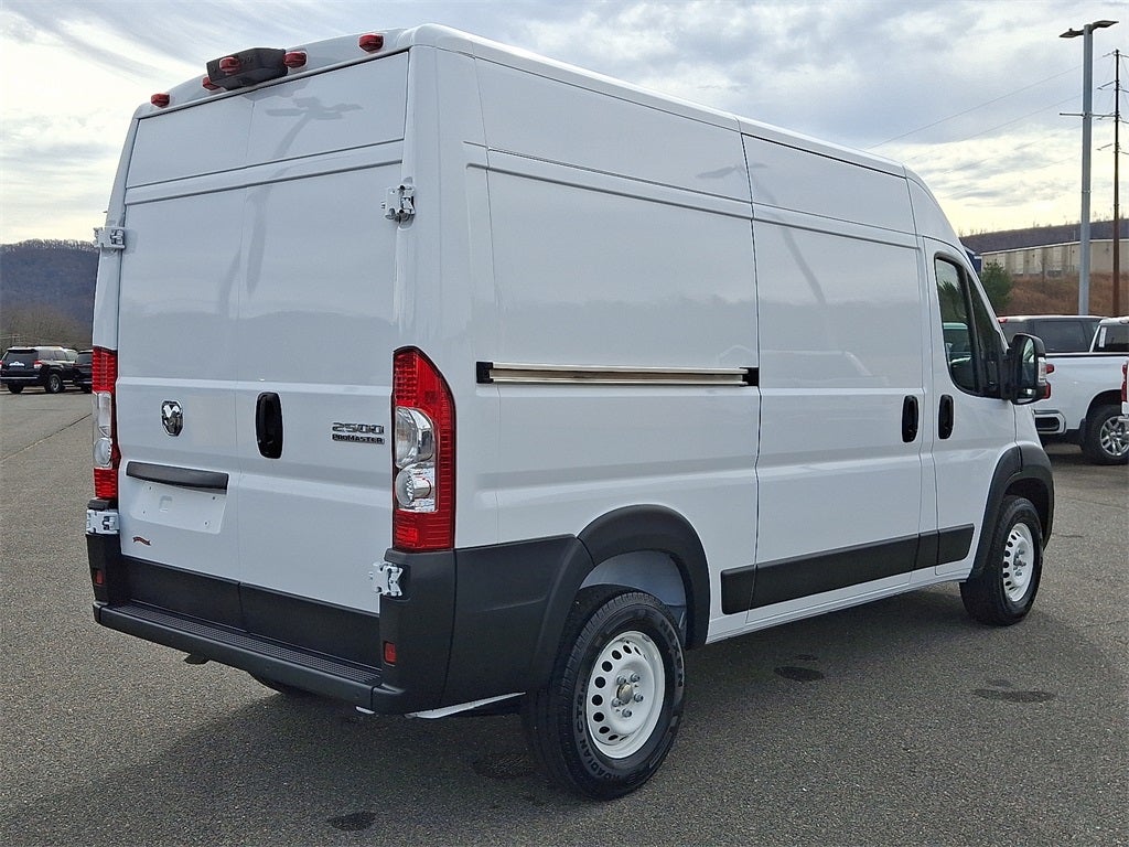 2024 RAM ProMaster 2500 High Roof 136 WB