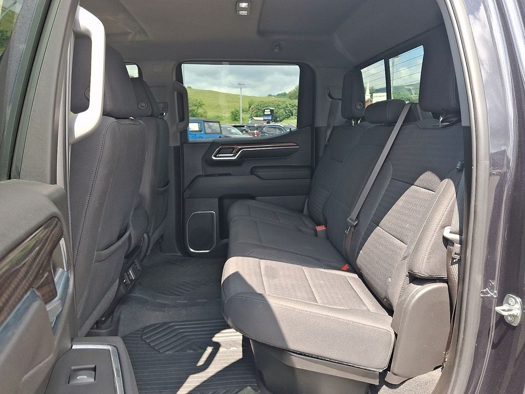 2022 Chevrolet Silverado 1500 LT LT1