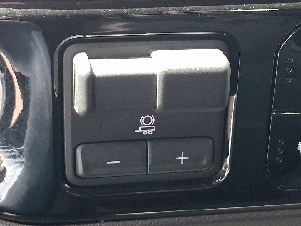 2022 Chevrolet Silverado 1500 LT LT1