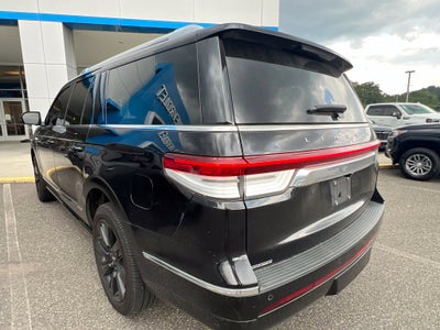 2022 Lincoln Navigator L Reserve