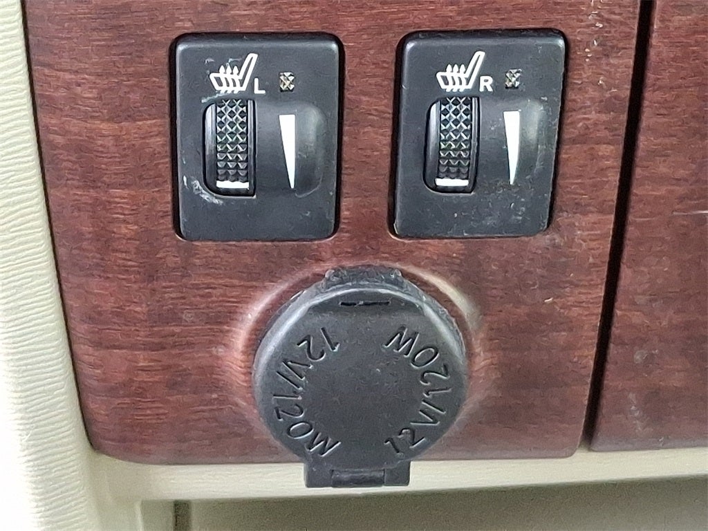 2014 Toyota Sienna XLE 8 Passenger