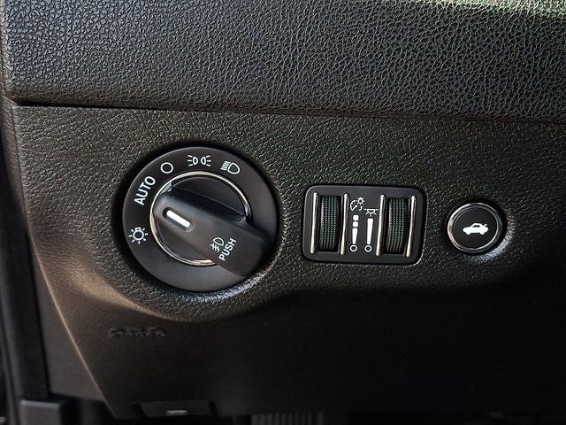 2022 Chrysler 300 S