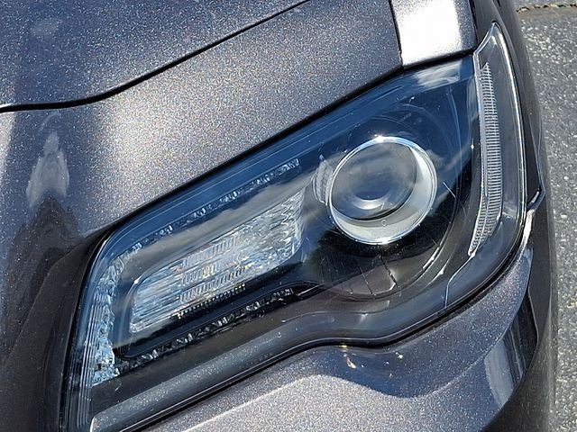 2022 Chrysler 300 S