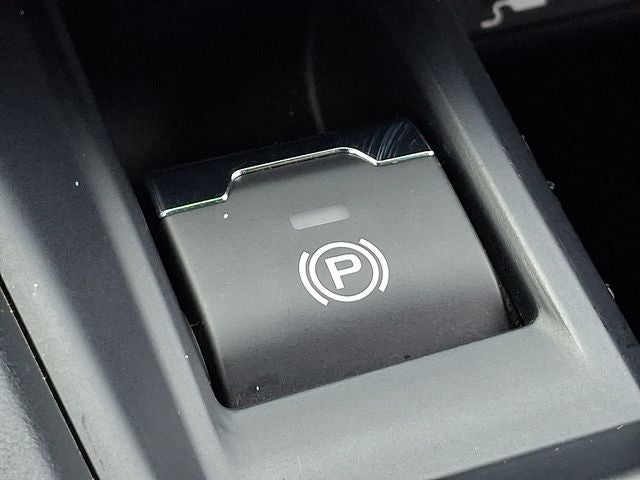 2025 Subaru Legacy Base