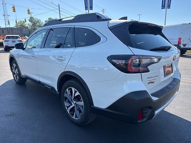 2022 Subaru Outback Touring XT