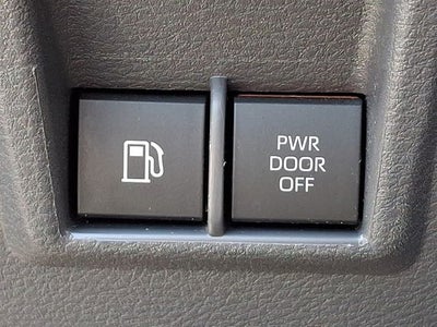 2024 Toyota Sienna LE 8 Passenger