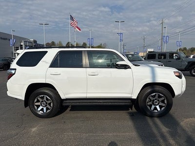 2024 Toyota 4Runner TRD Off-Road