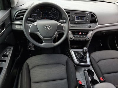 2018 Hyundai Elantra SE