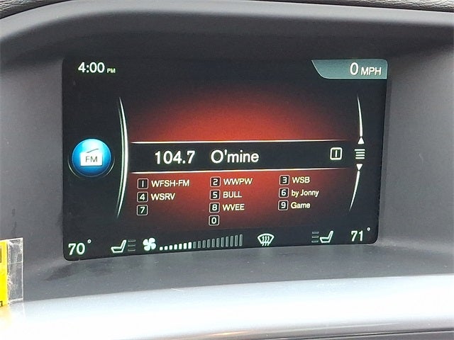 2016 Volvo V60 Cross Country T5