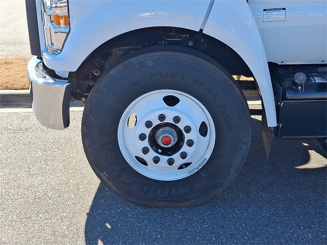 2023 Ford F-650SD Base