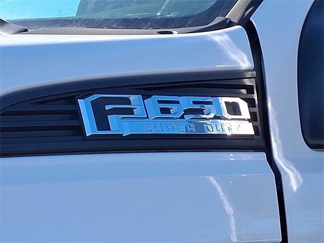 2023 Ford F-650SD Base