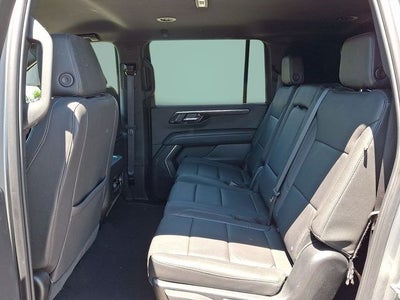 2025 Chevrolet Suburban Z71