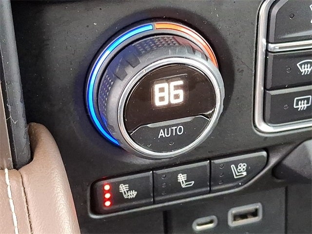 2021 Chevrolet Suburban High Country