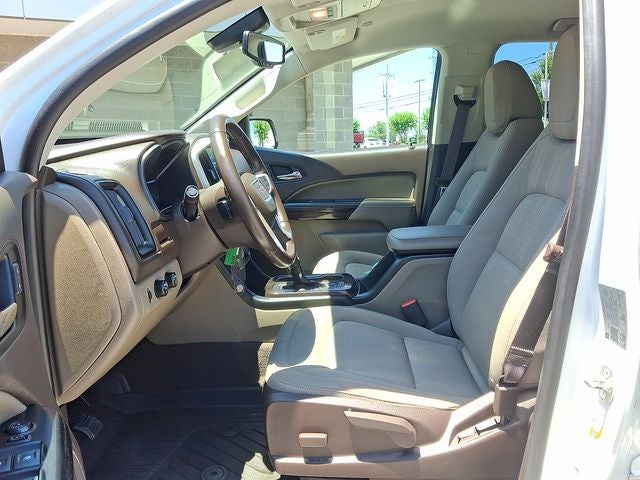 2020 GMC Canyon SLE1