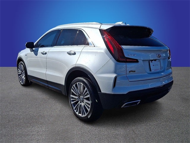 2024 Cadillac XT4 Premium Luxury