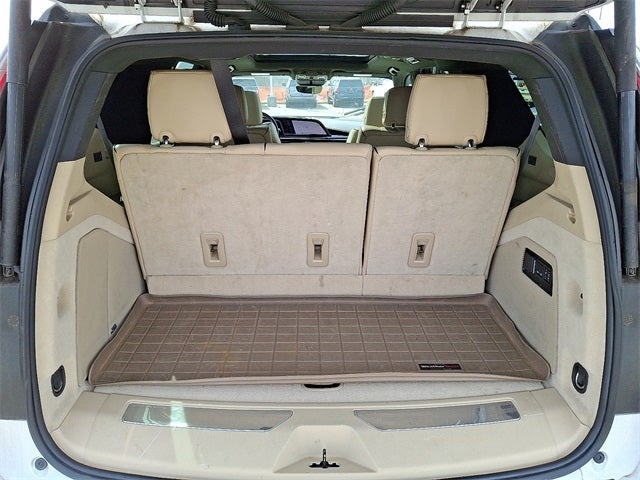 2022 Cadillac Escalade Premium Luxury