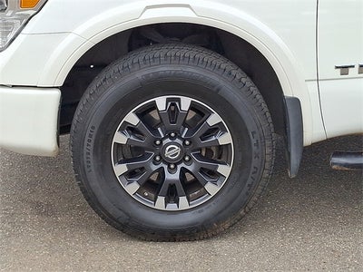 2019 Nissan Titan PRO-4X
