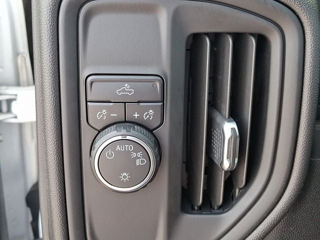 2021 Chevrolet Silverado 1500 WT