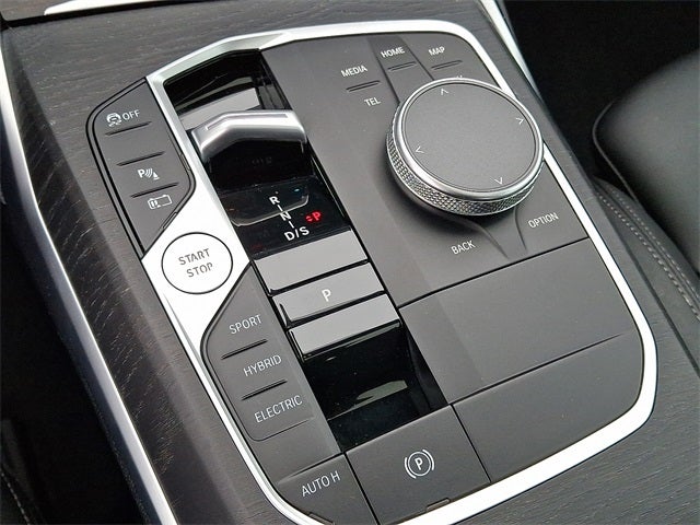 2024 BMW 3 Series 330e xDrive