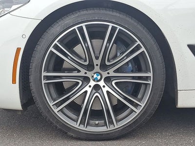 2019 BMW 5 Series 540i