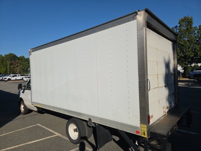 2017 Ford E-Series Cutaway E-350 DRW 138" WB